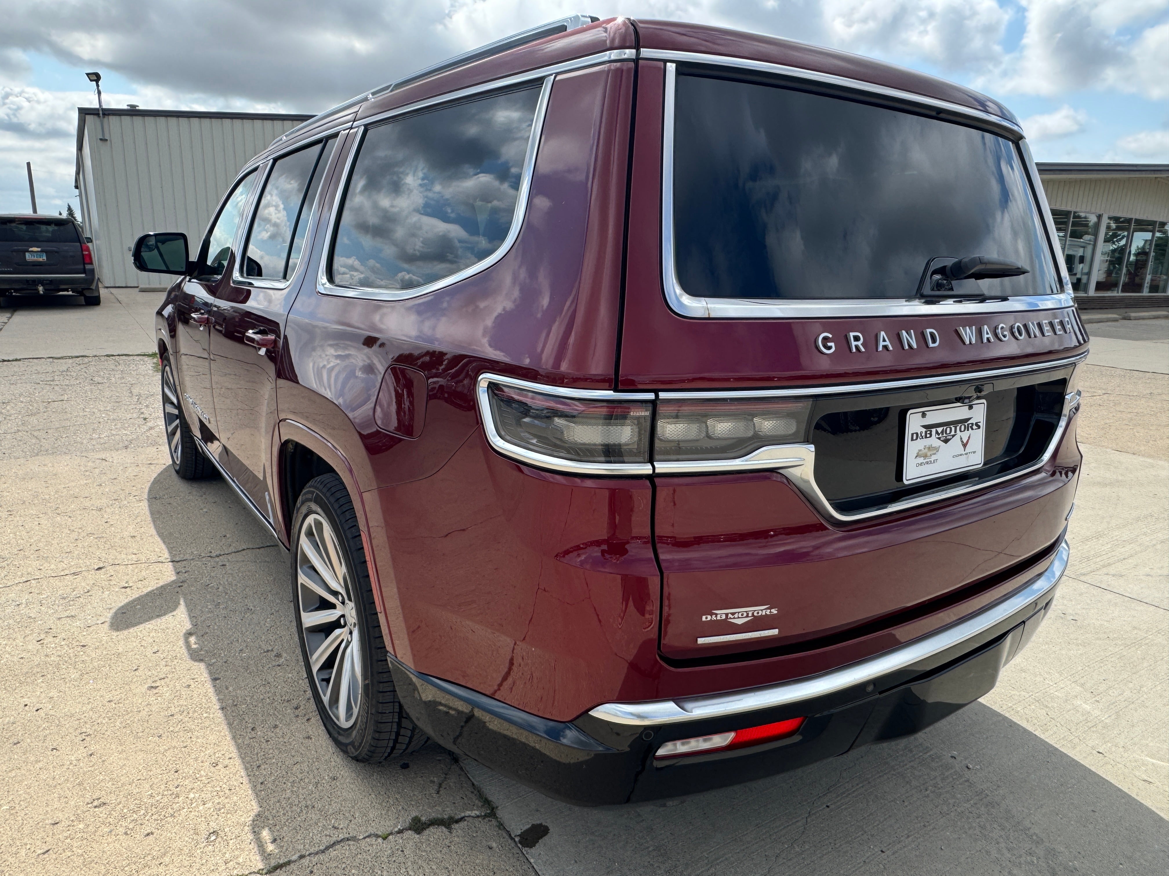 2022 Jeep Grand Wagoneer Series II