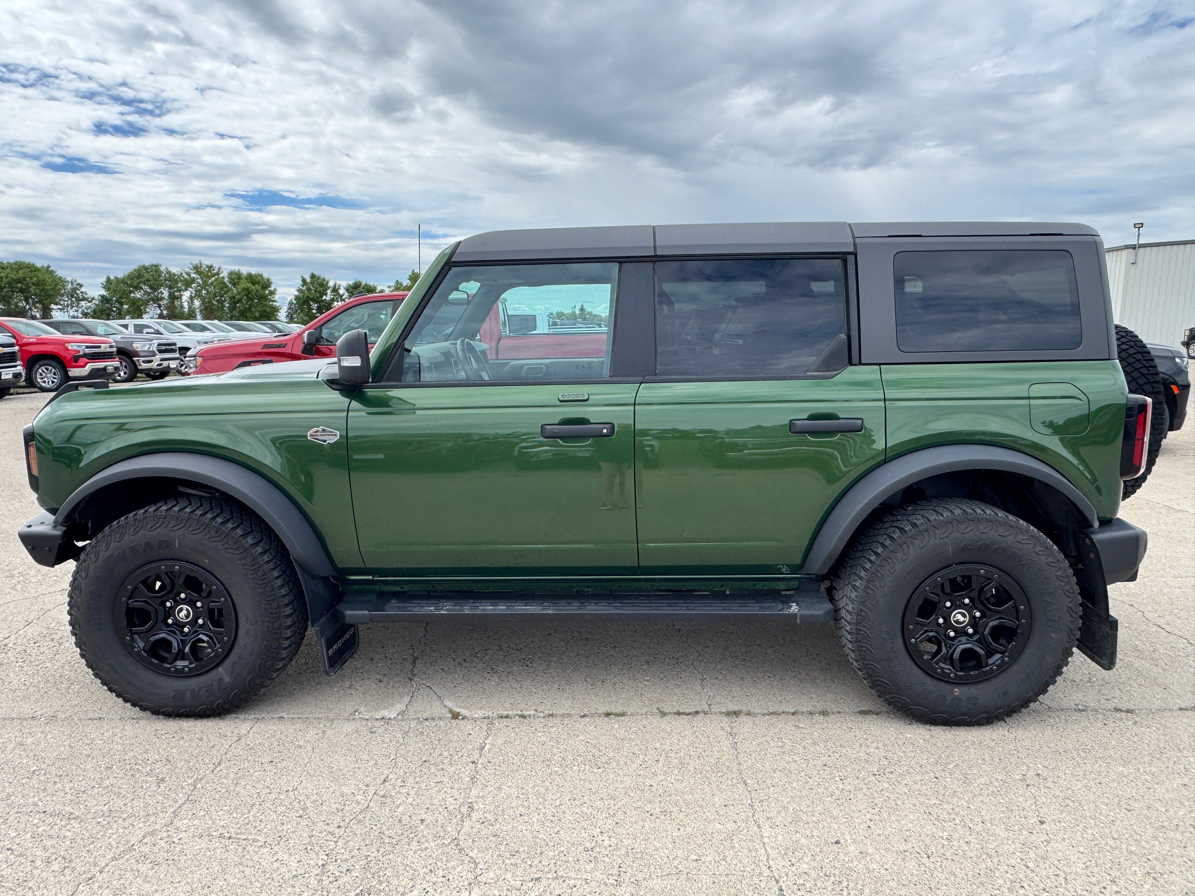 2023 Ford Bronco Base