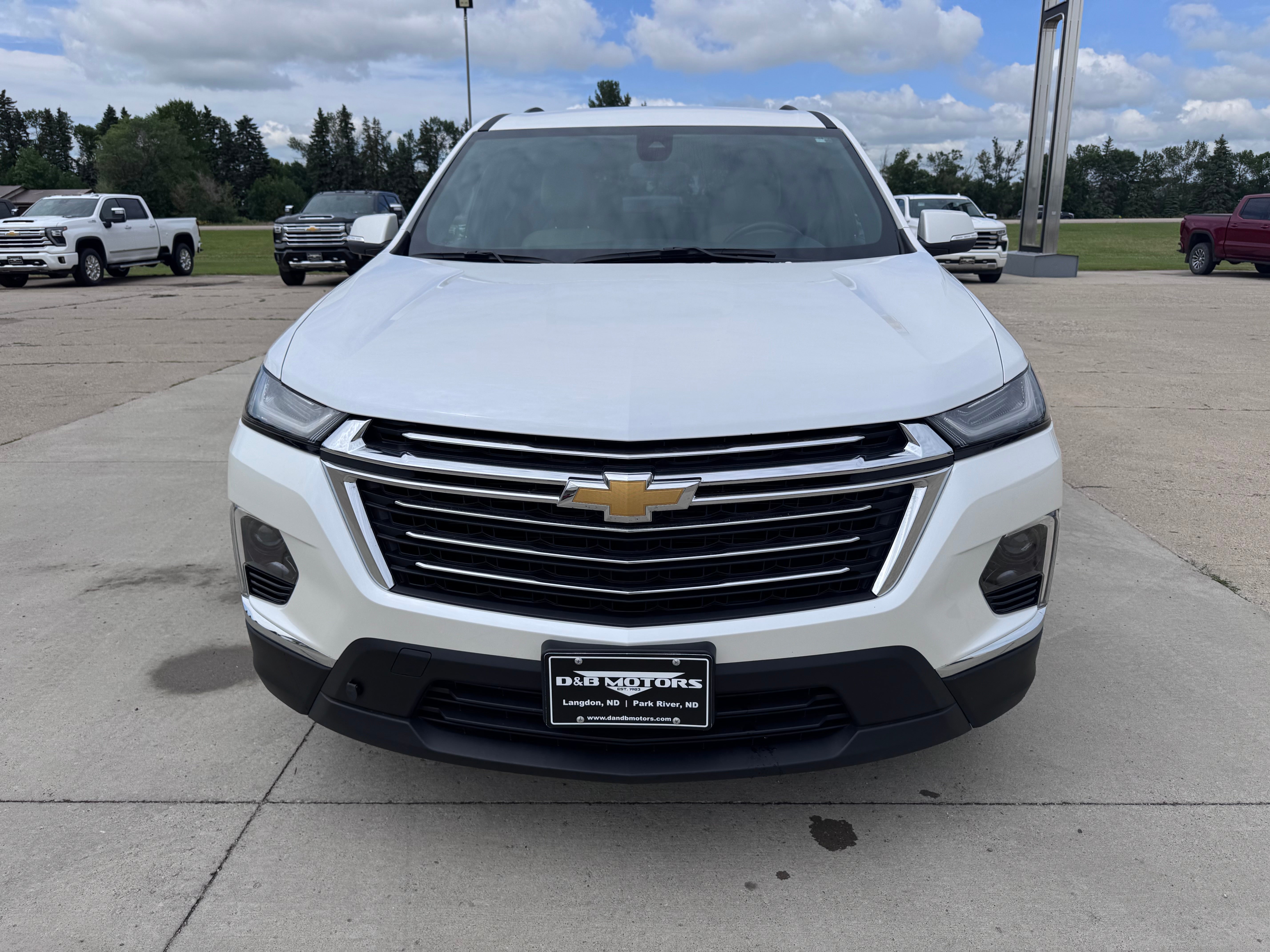 2022 Chevrolet Traverse LT Leather
