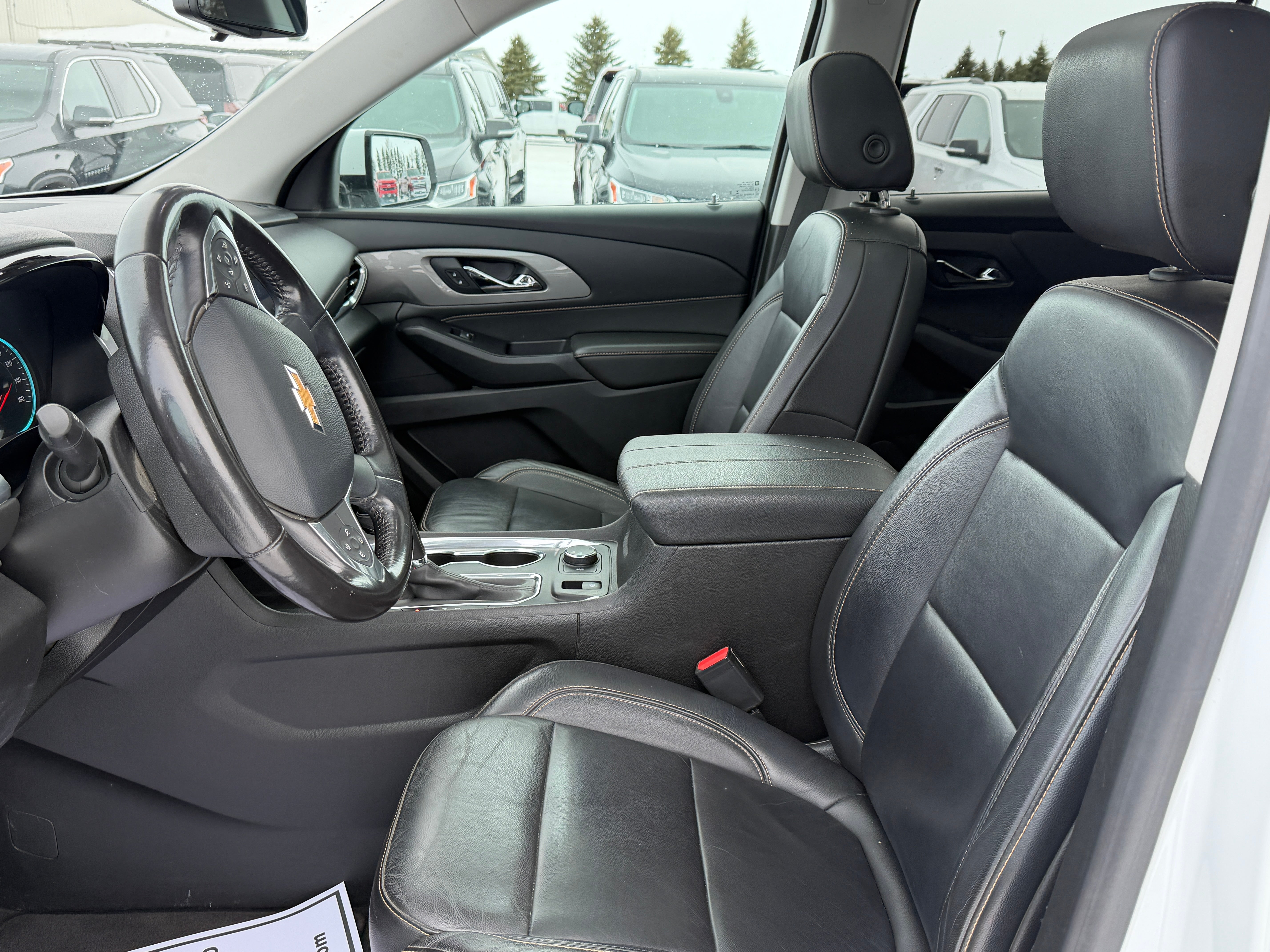 2020 Chevrolet Traverse LT Leather