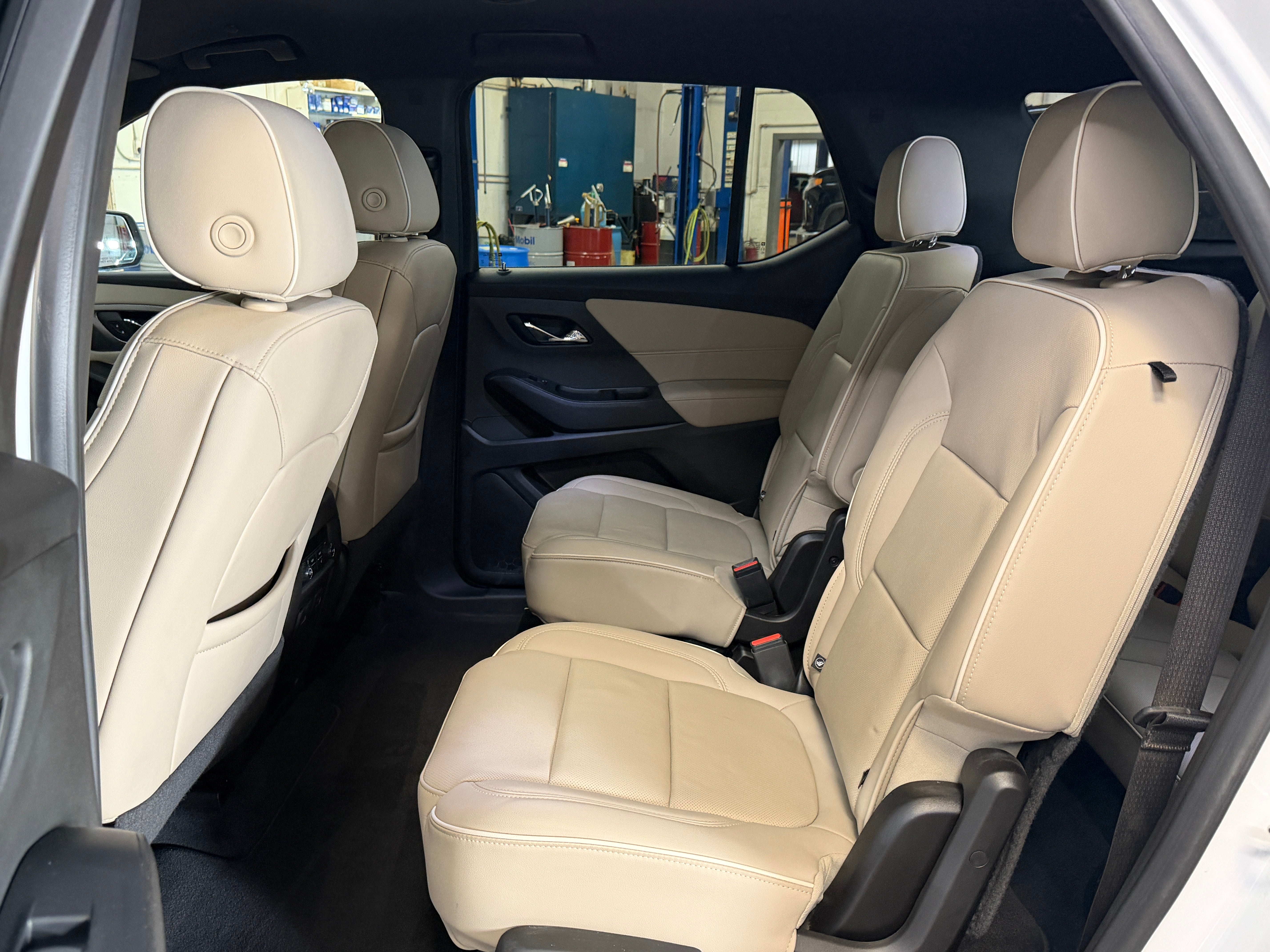 2022 Chevrolet Traverse Premier