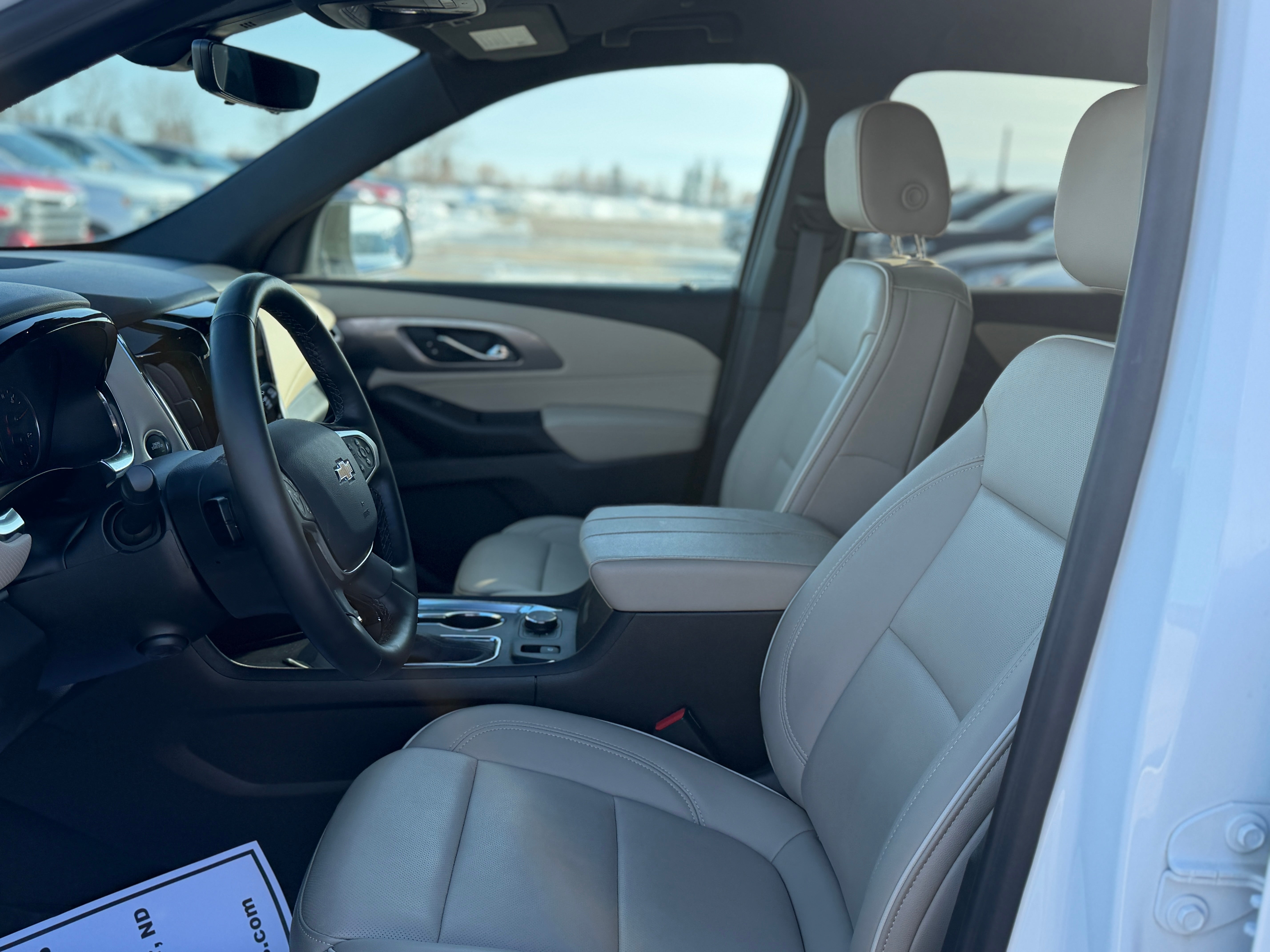 2023 Chevrolet Traverse Premier