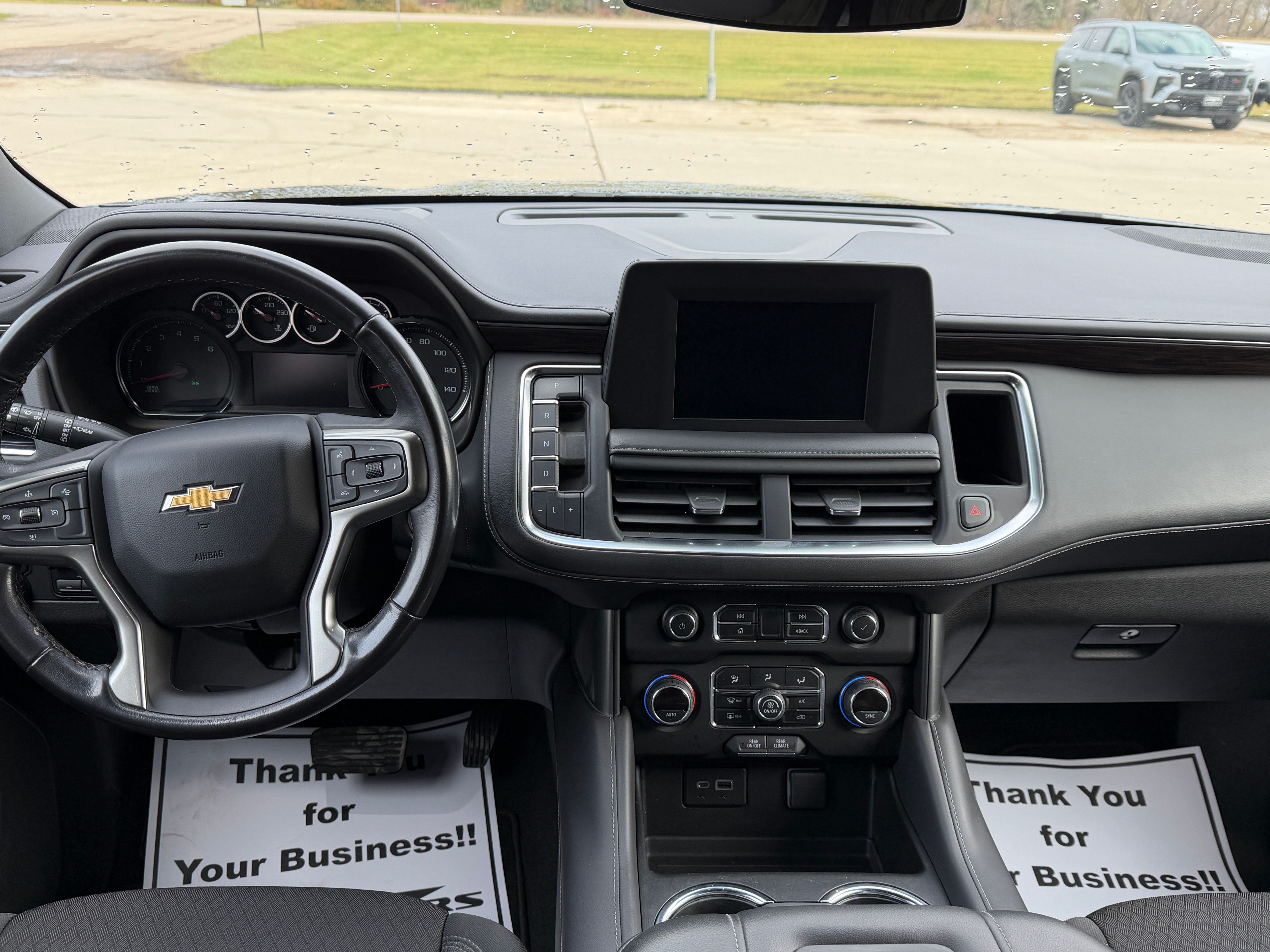 2022 Chevrolet Suburban LS