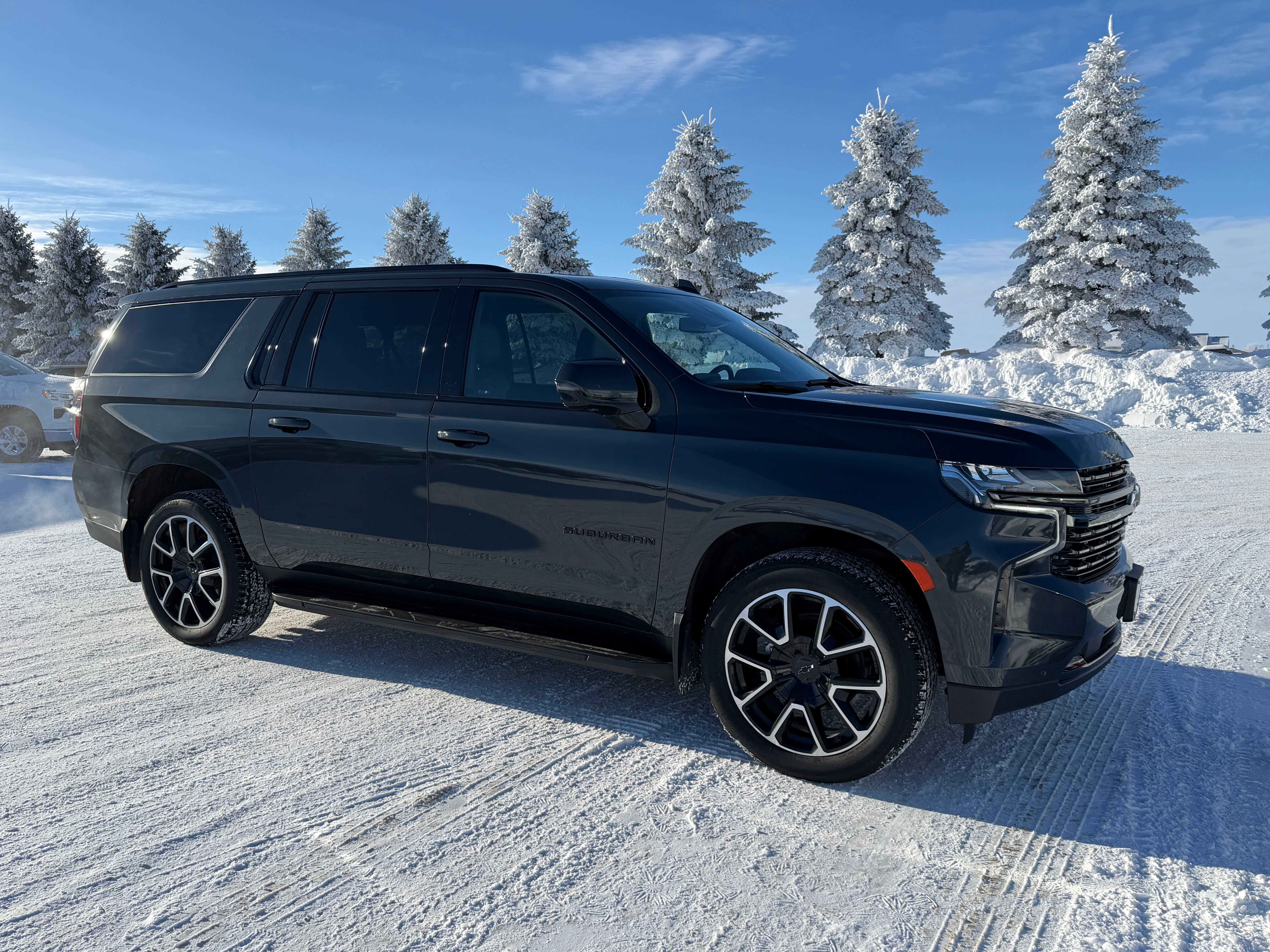 2022 Chevrolet Suburban RST