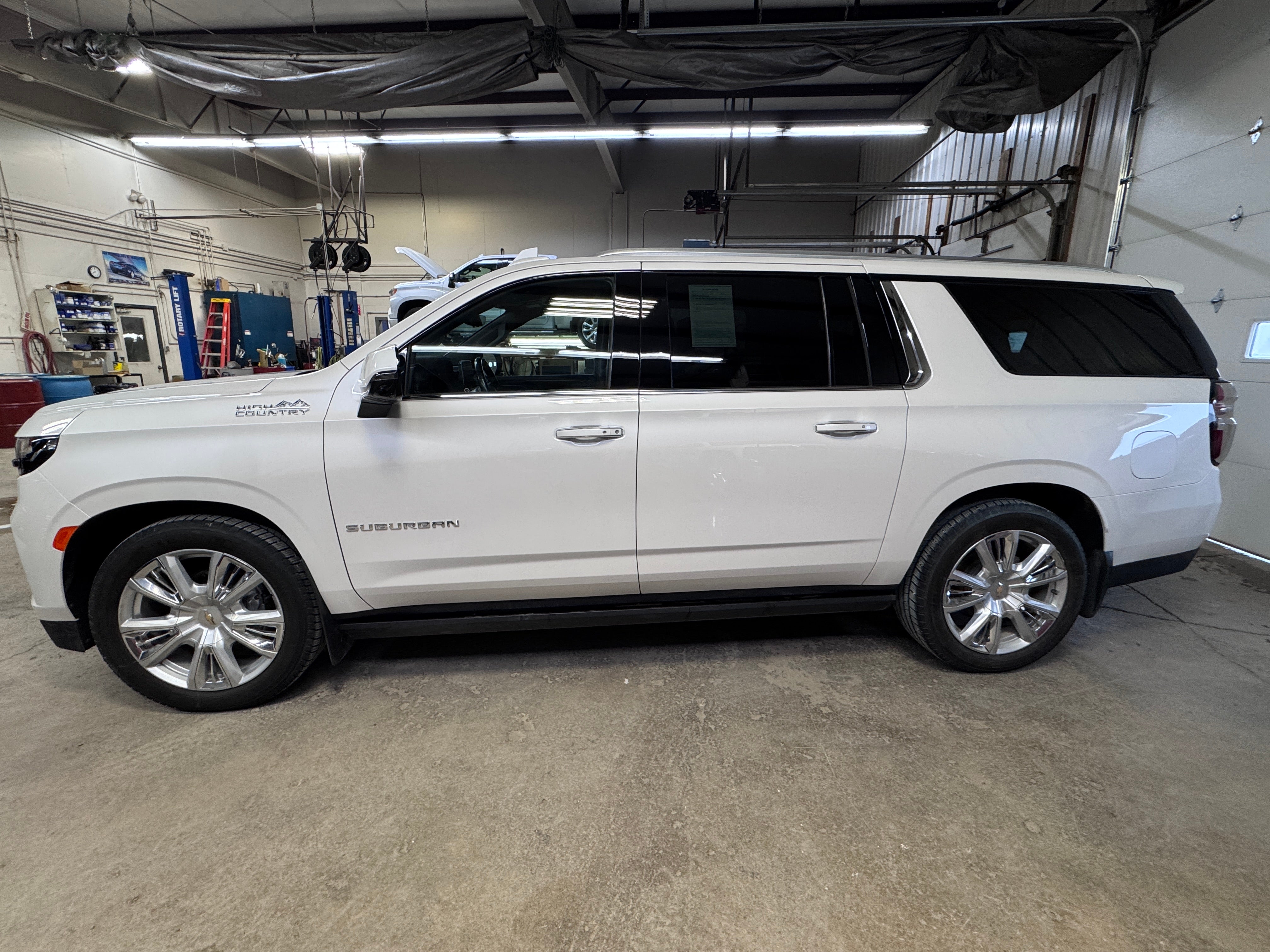 2021 Chevrolet Suburban High Country