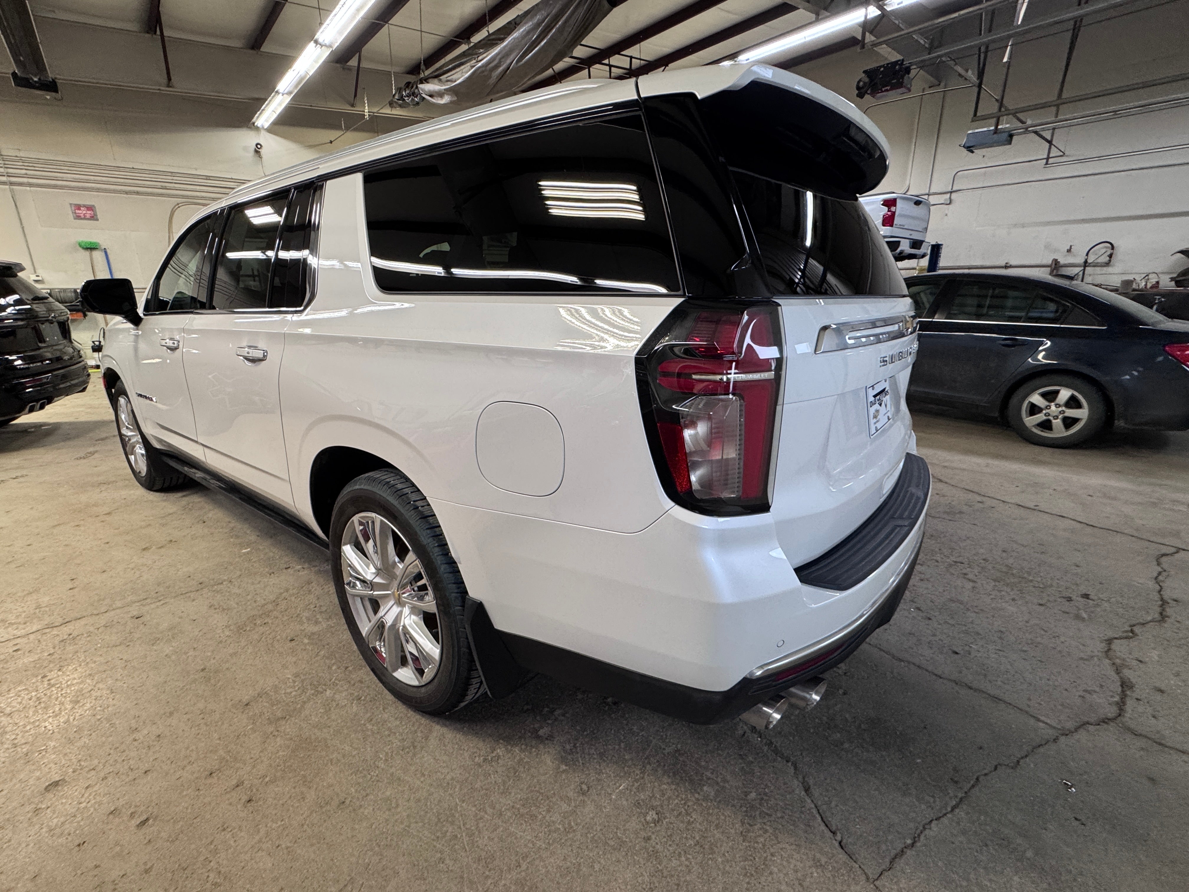 2021 Chevrolet Suburban High Country