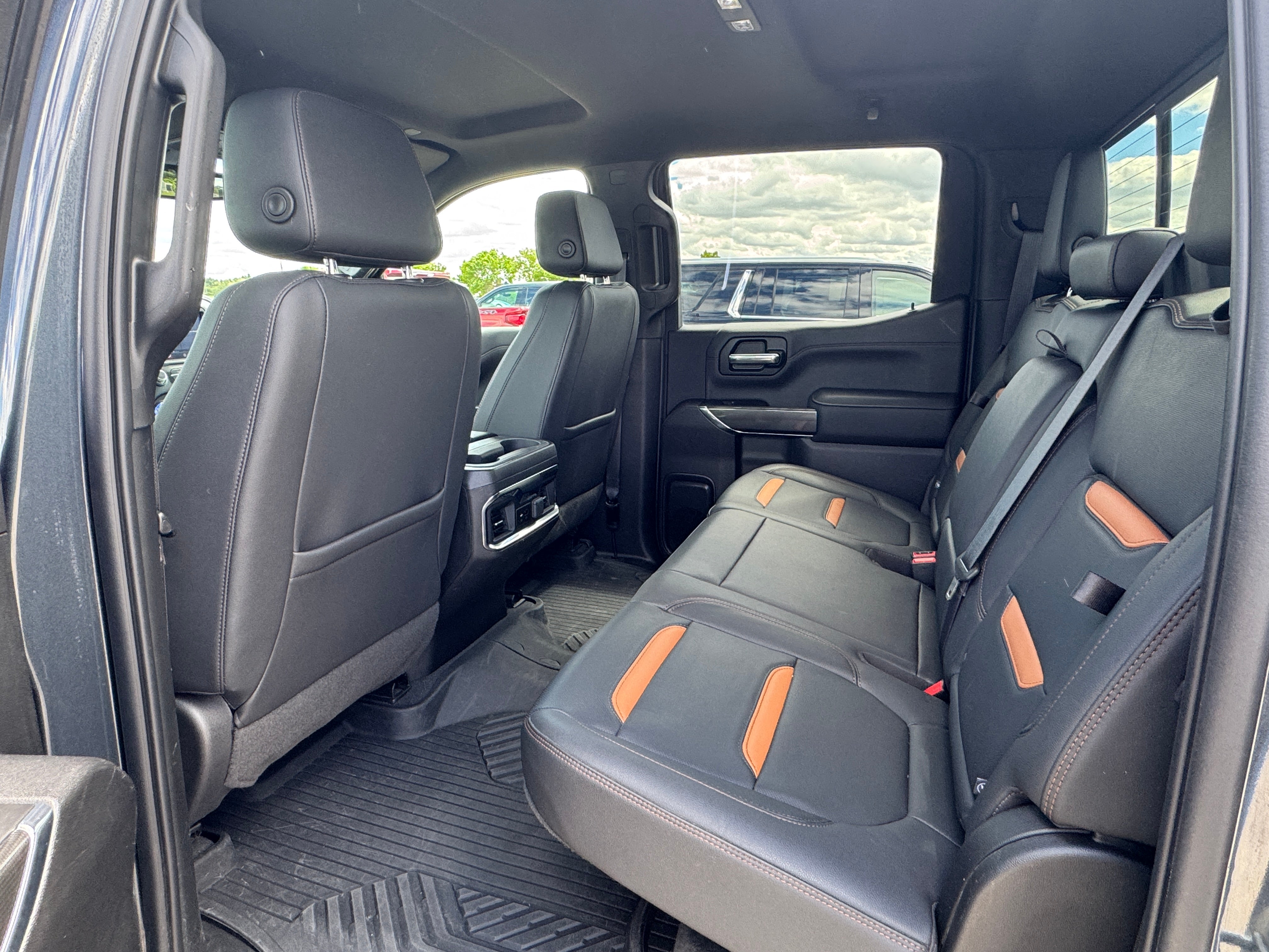 2022 GMC Sierra 1500 Limited AT4