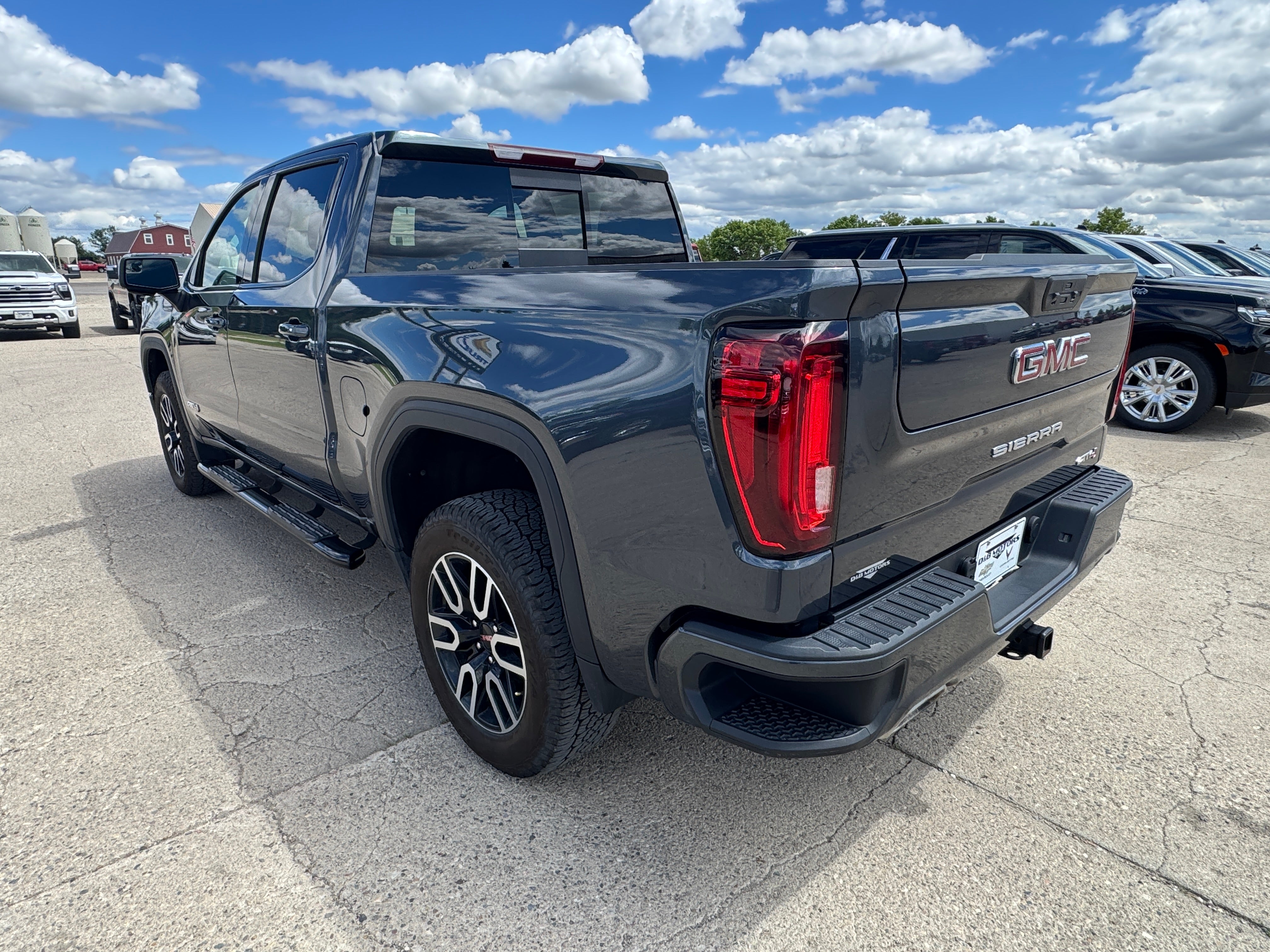 2022 GMC Sierra 1500 Limited AT4