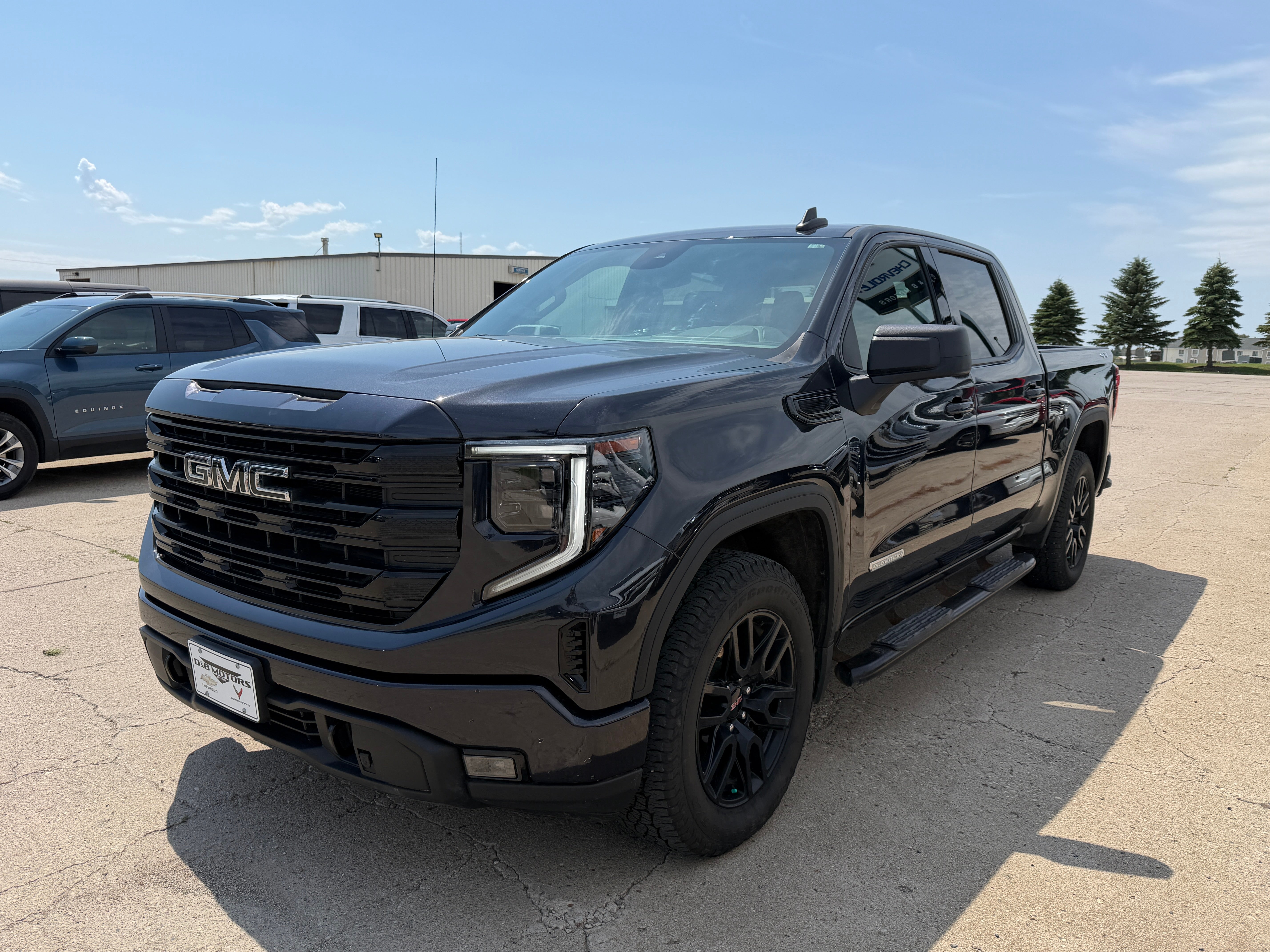 2024 GMC Sierra 1500 Elevation