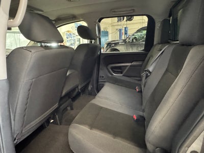 2015 Nissan Titan SL