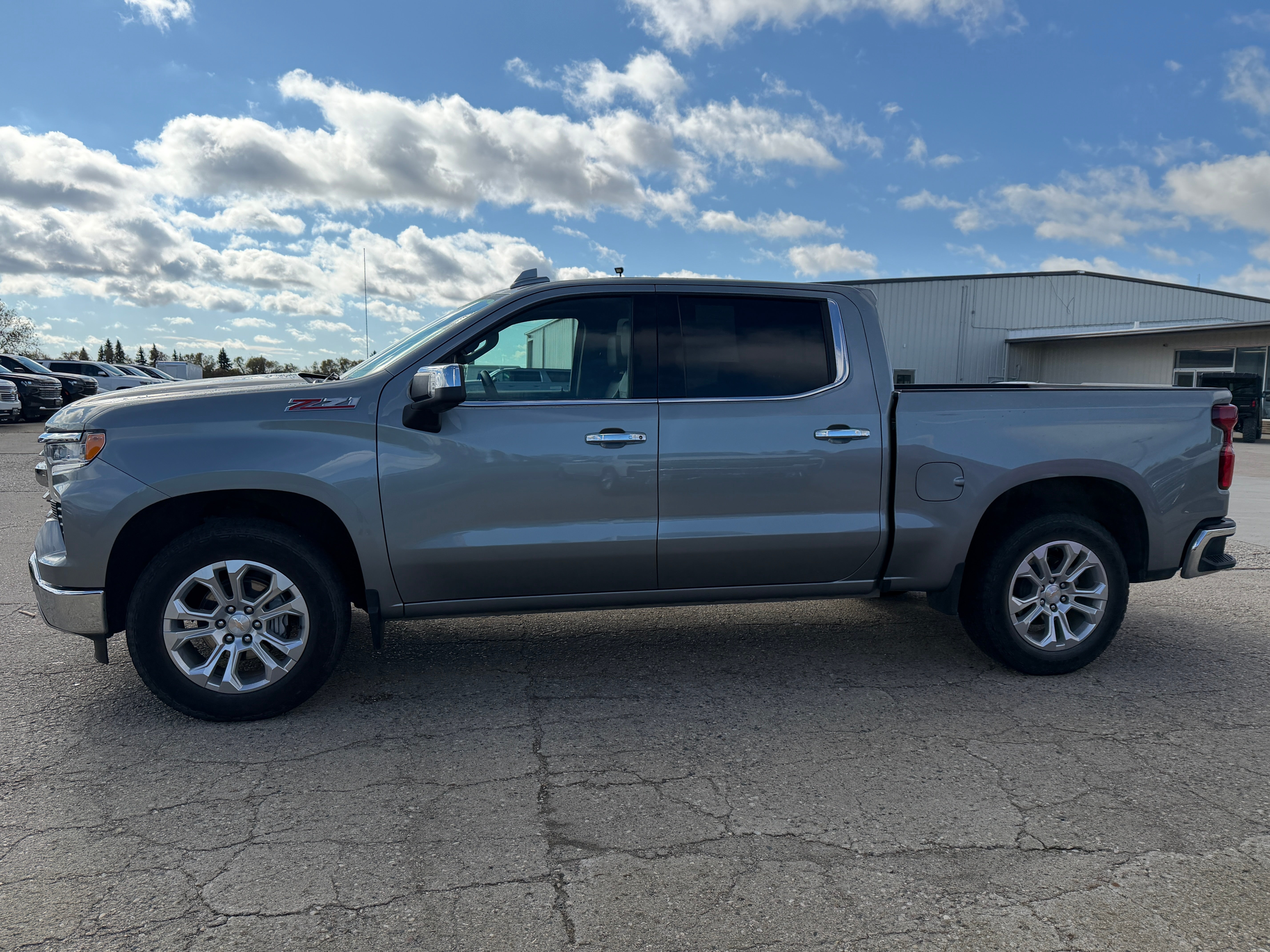 2024 Chevrolet Silverado 1500 LTZ