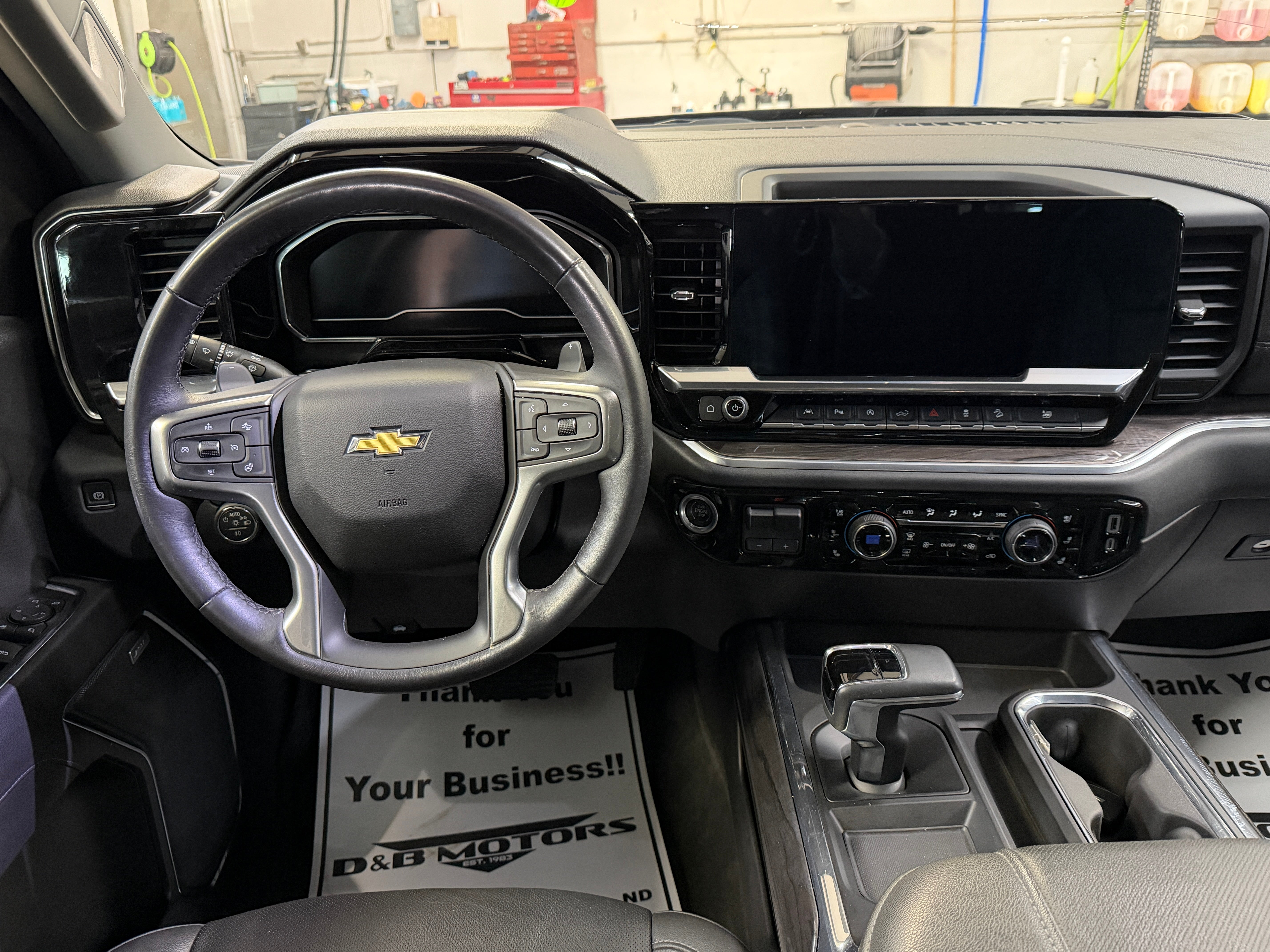 2023 Chevrolet Silverado 1500 LTZ