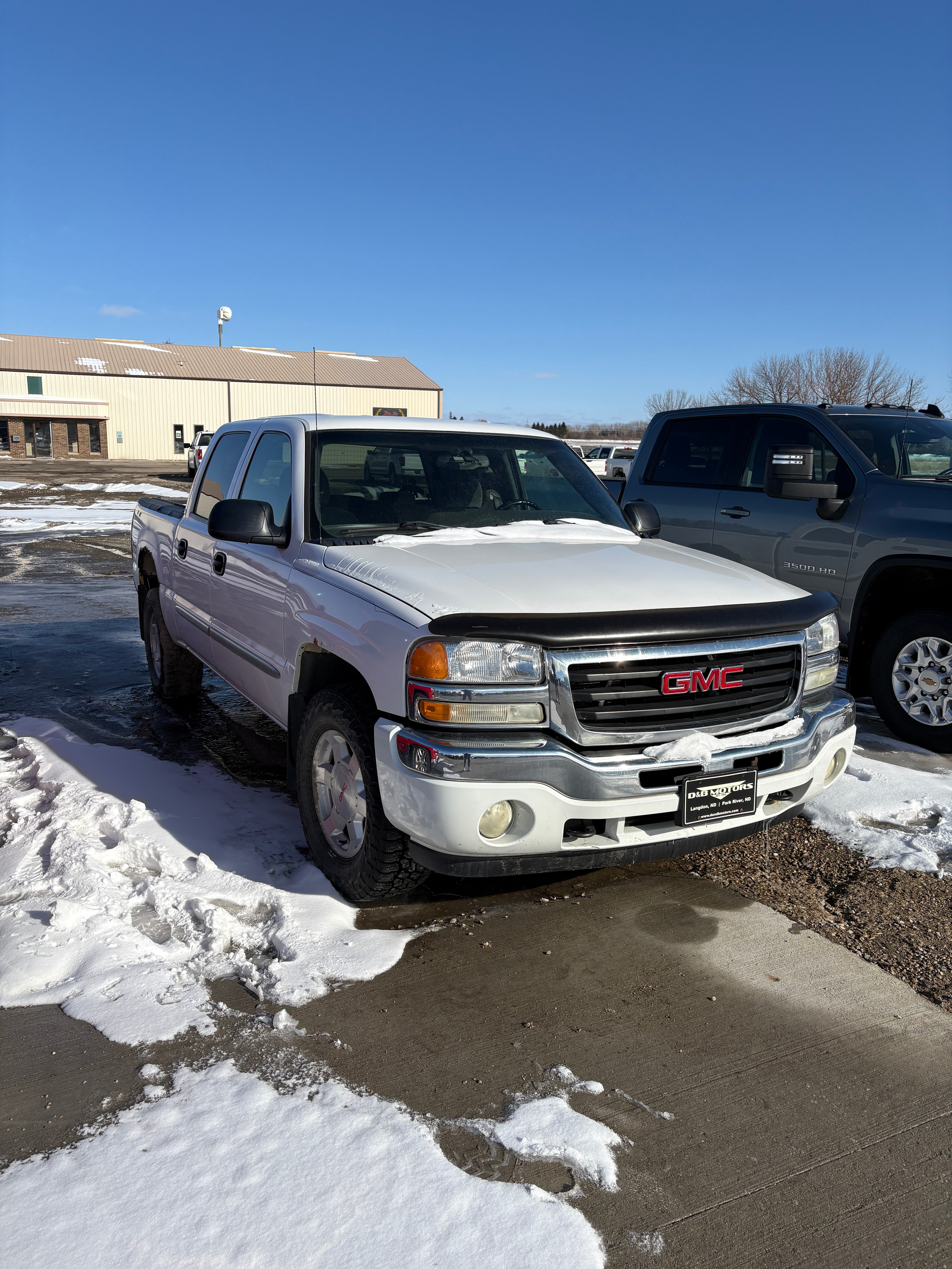 Used 2005 GMC Sierra 1500 SLE with VIN 2GTEK13T851238041 for sale in Langdon, ND