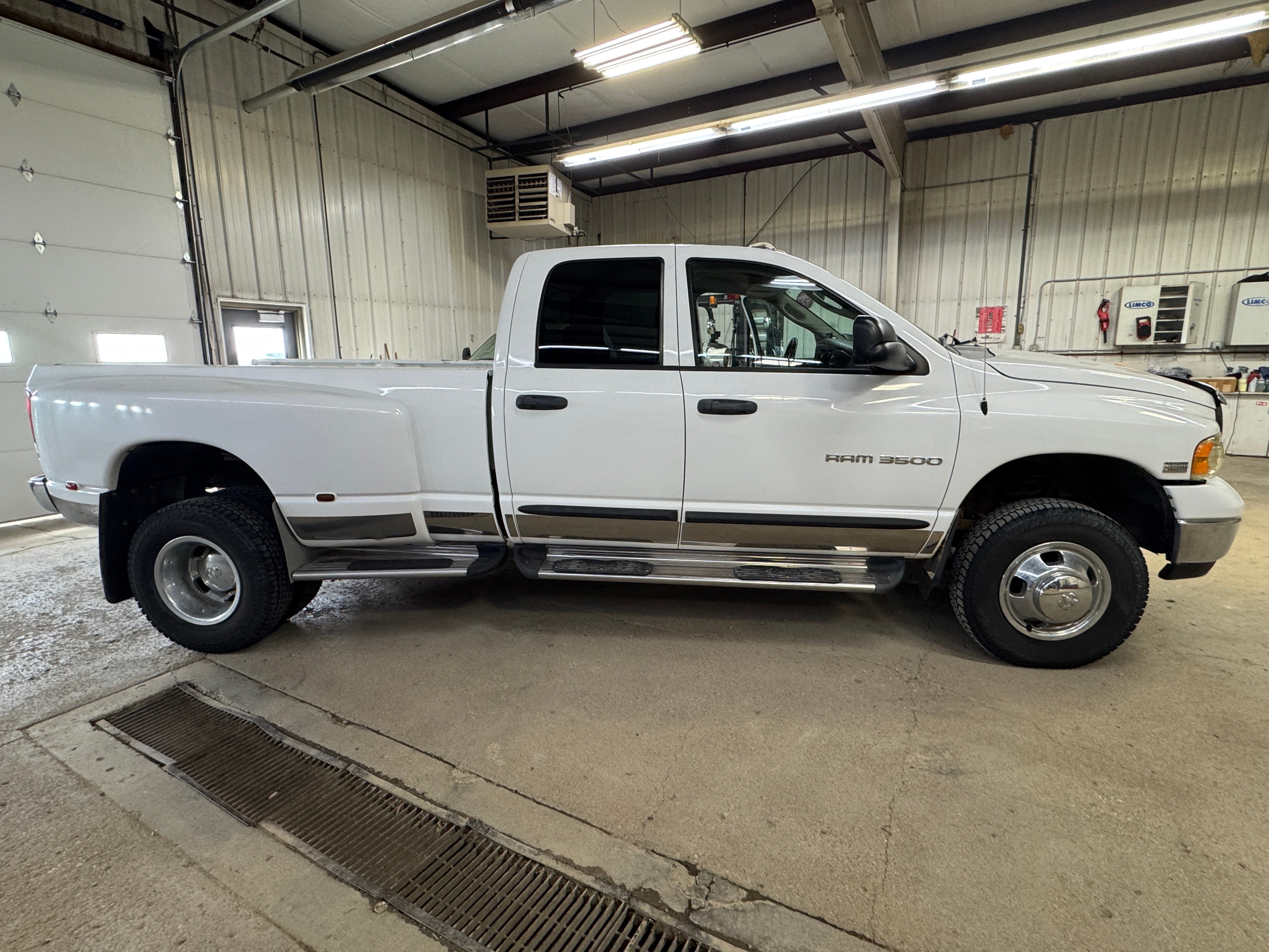 2004 Dodge Ram 3500 SLT