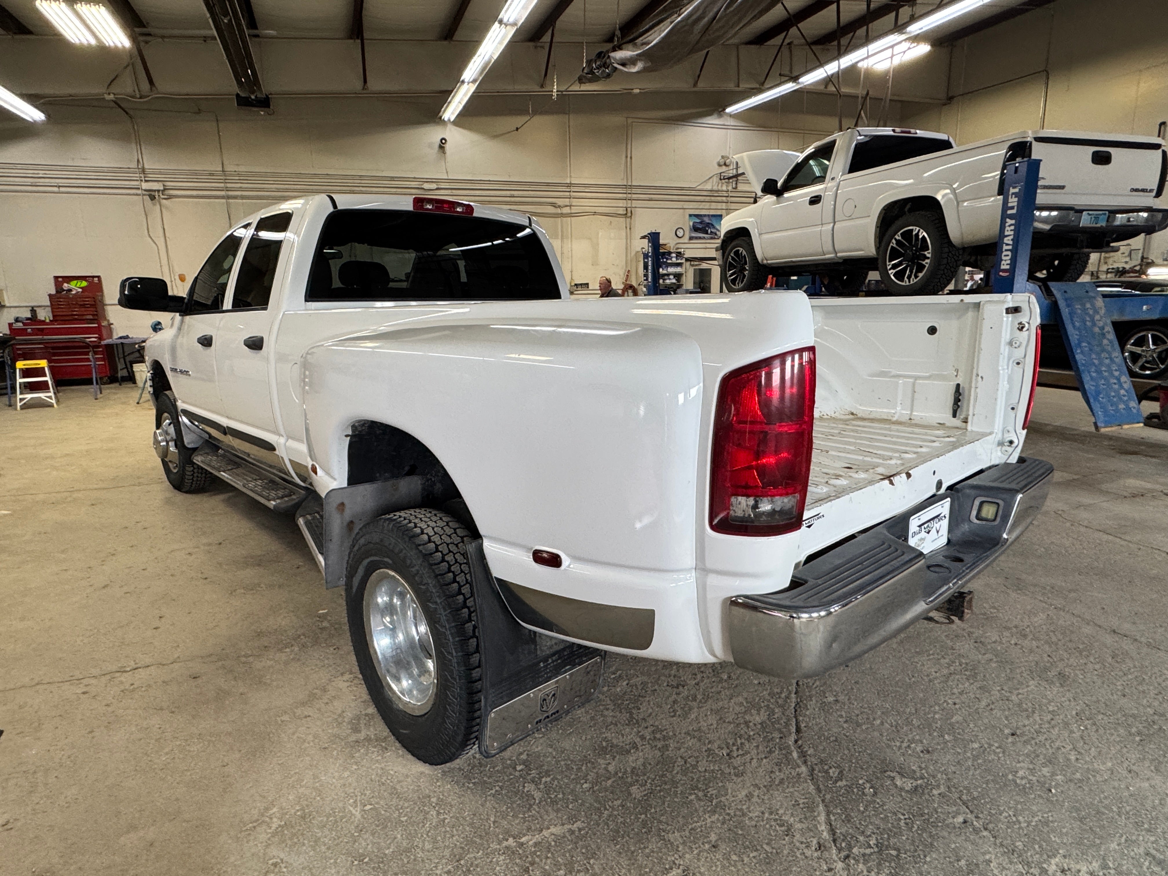 2004 Dodge Ram 3500 SLT