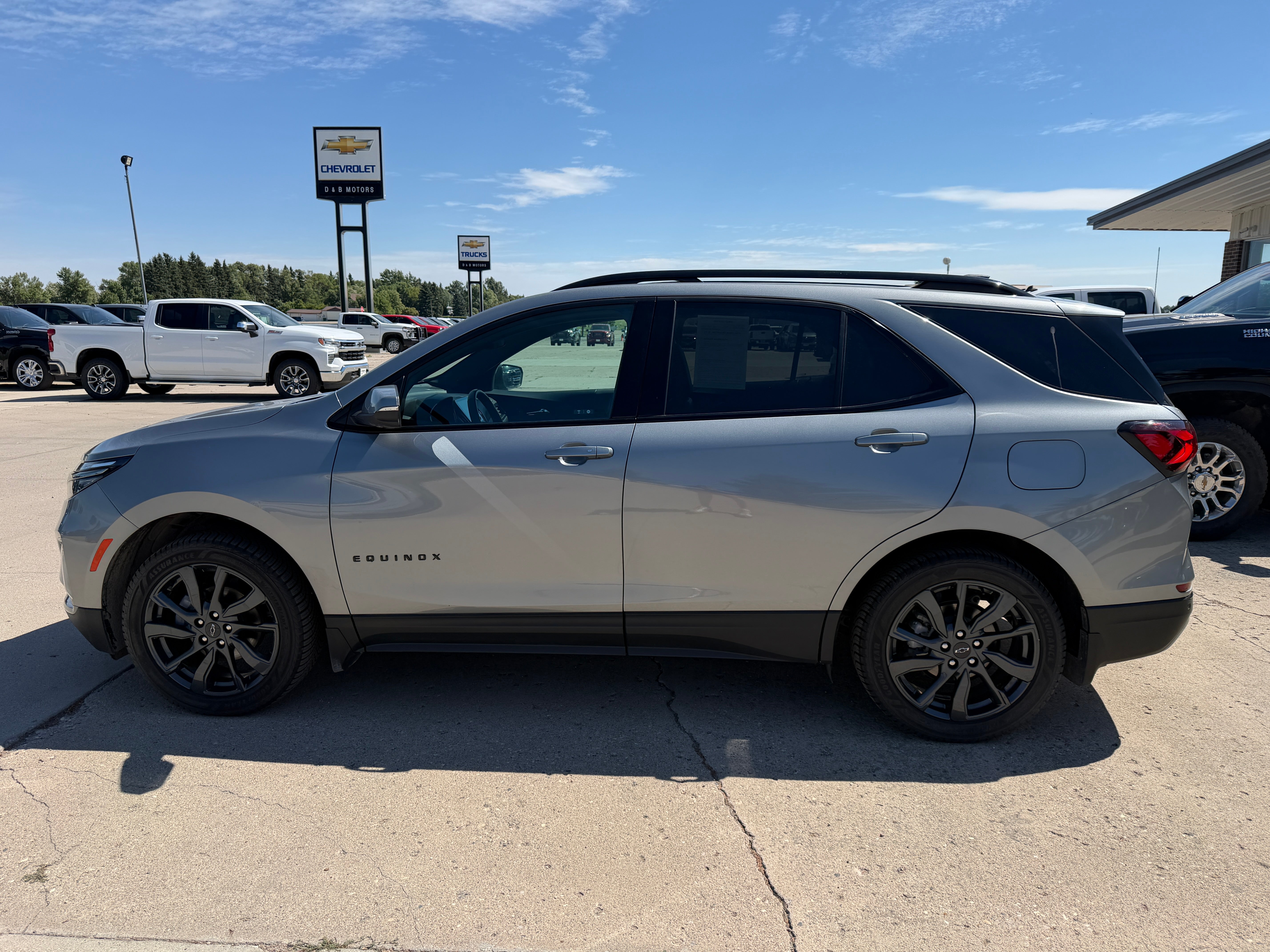 2023 Chevrolet Equinox RS
