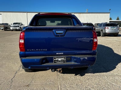 2013 Chevrolet Avalanche LS