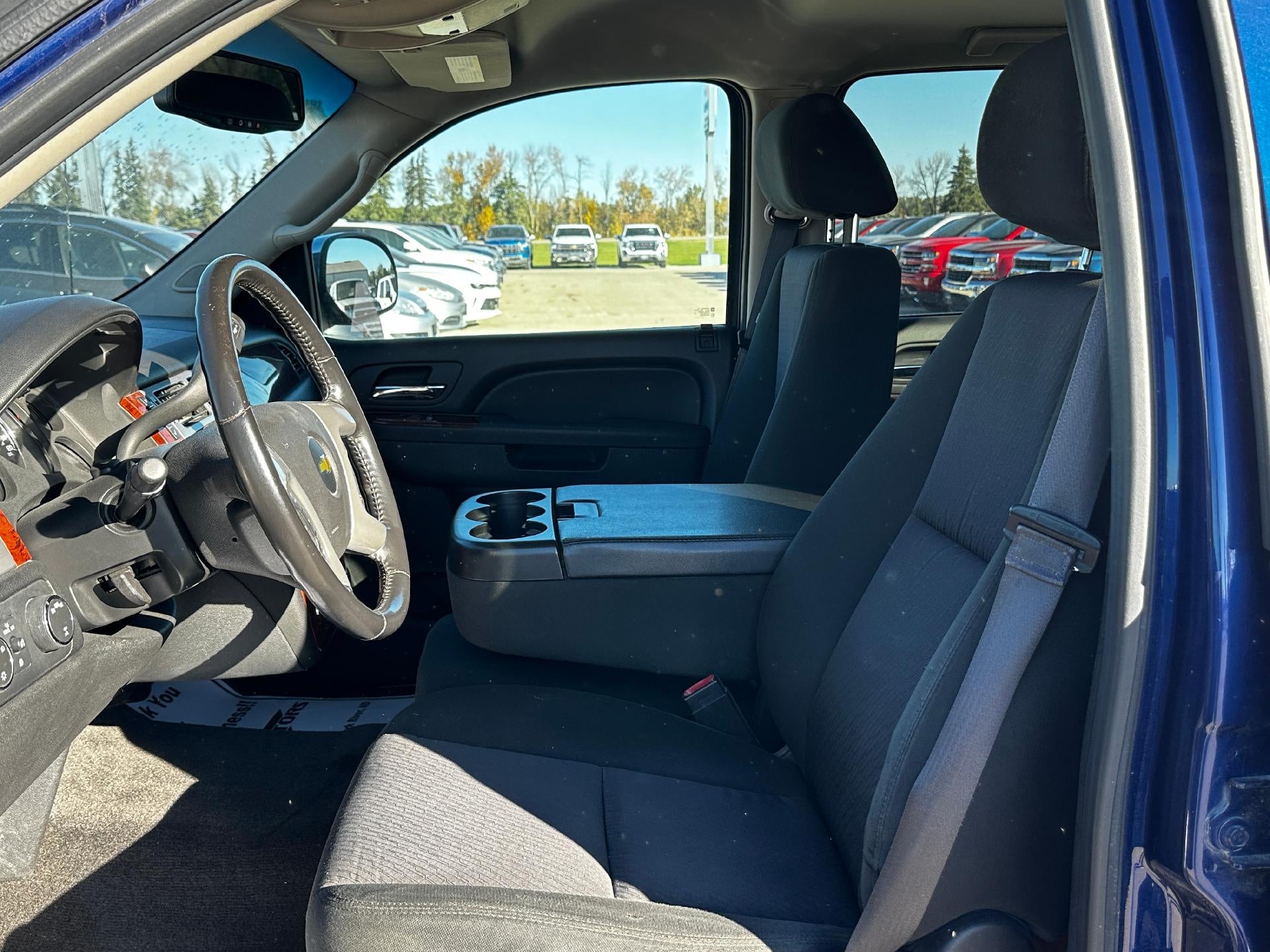 2013 Chevrolet Avalanche LS