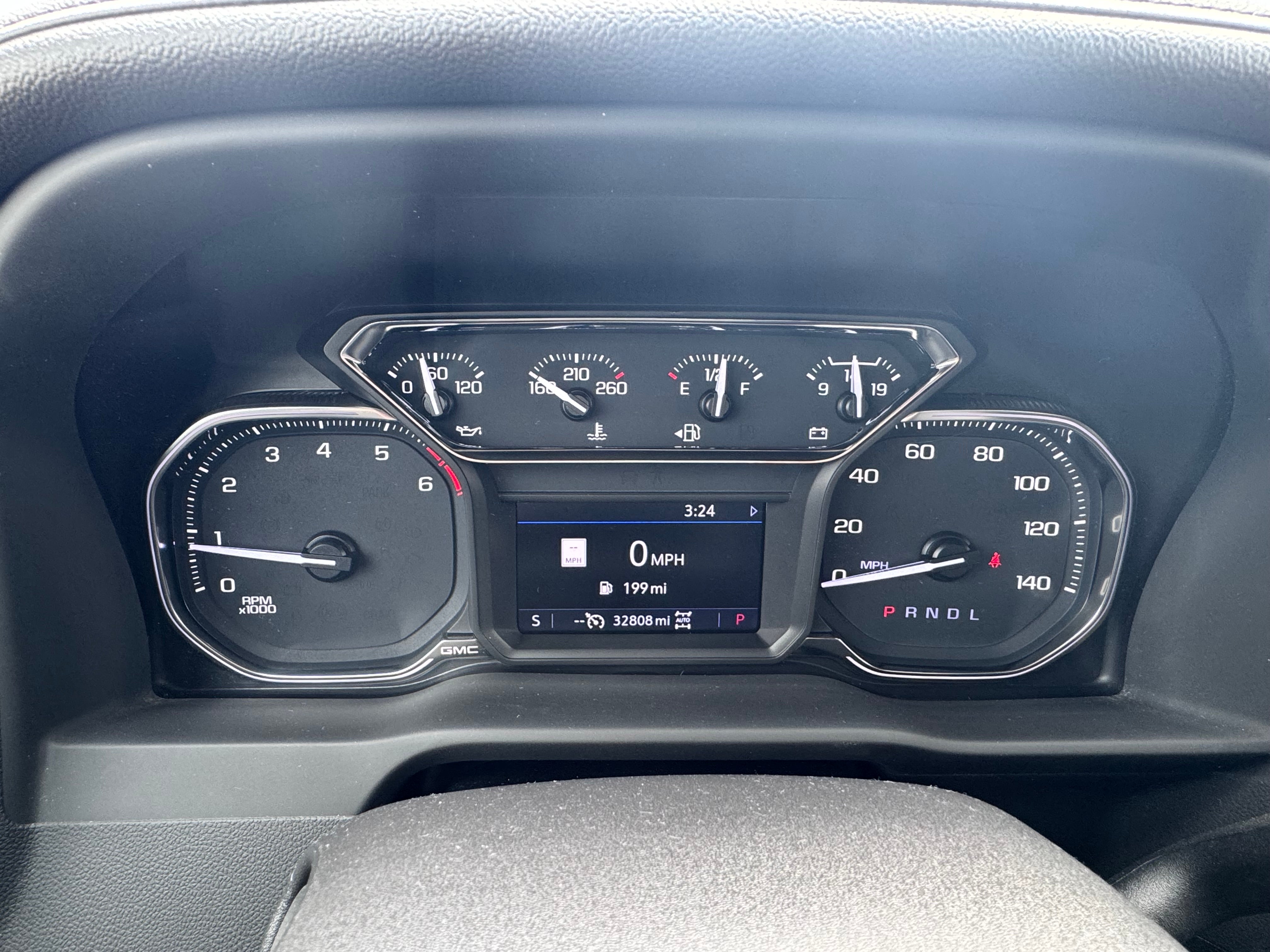 2022 GMC Sierra 1500 Limited AT4