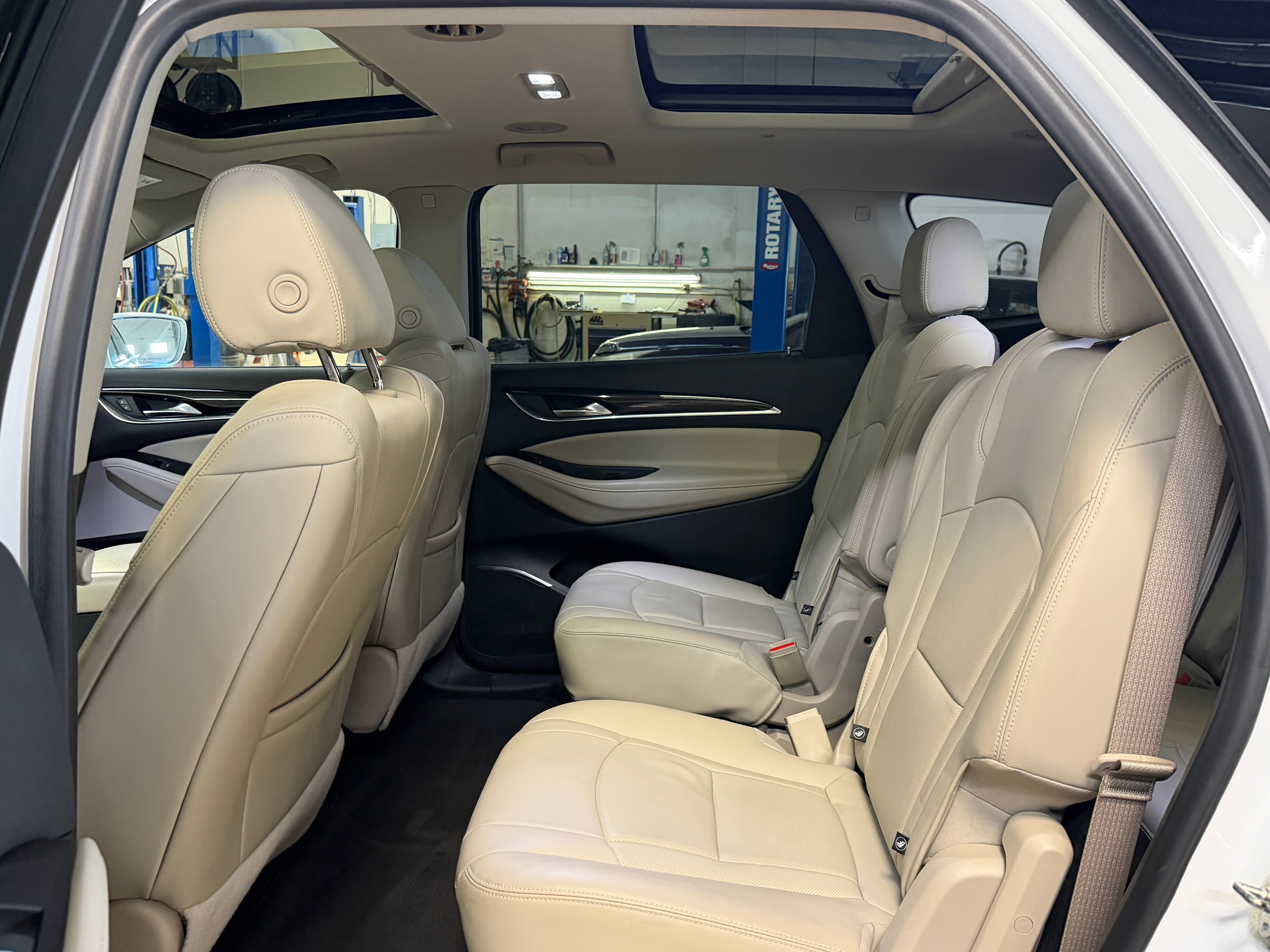 2019 Buick Enclave Essence