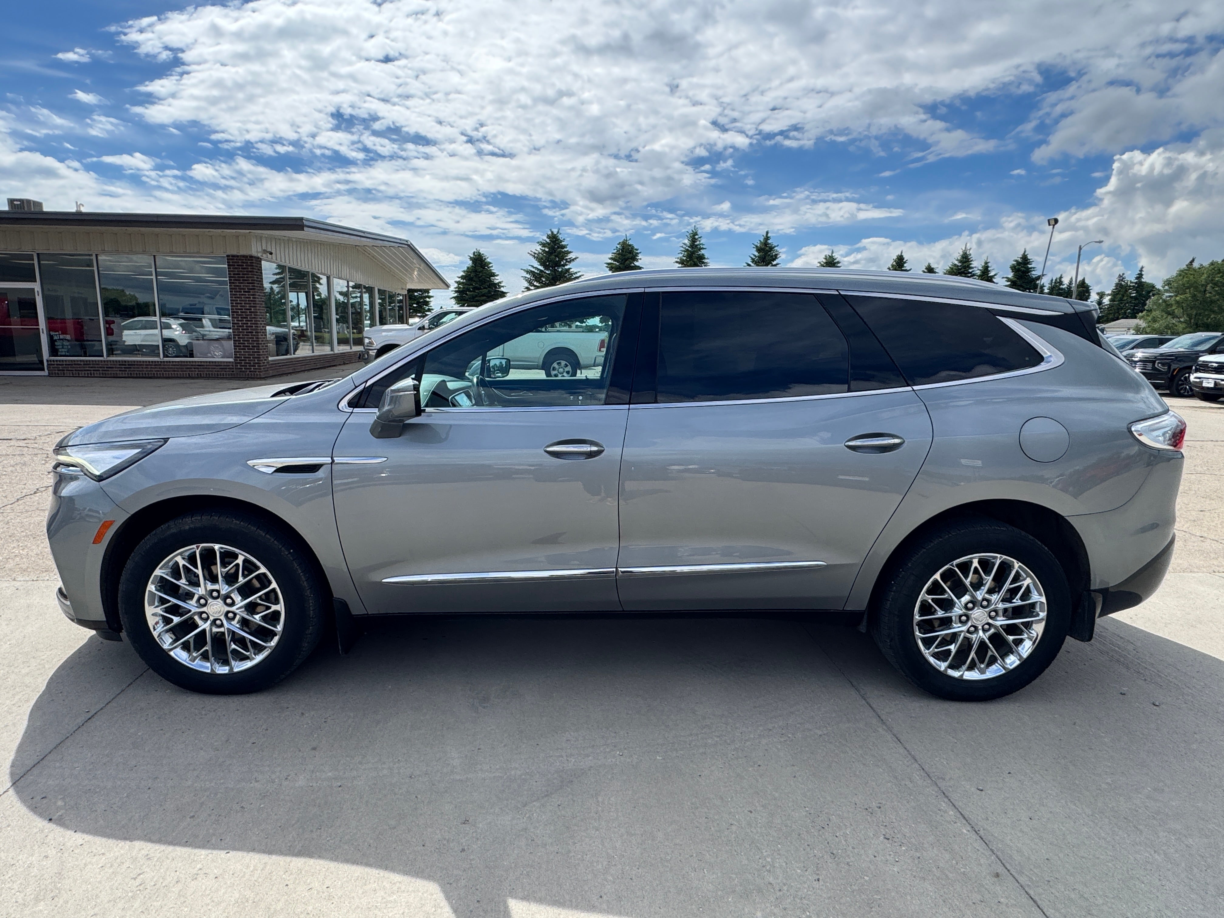 2023 Buick Enclave Premium