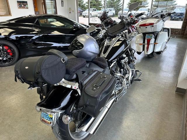 2010 YAMAHA MOTORCYCLE Base